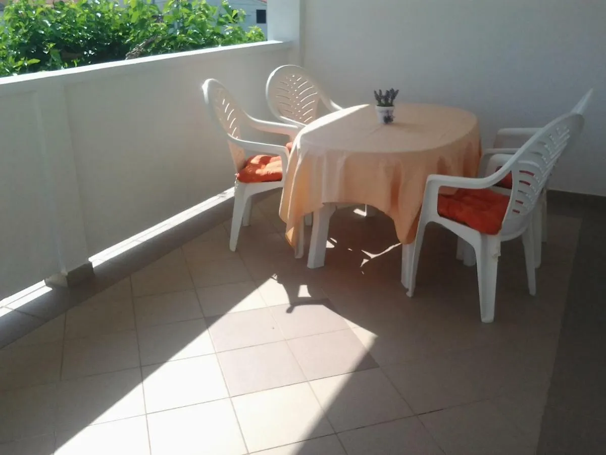 Holiday S&M Lopar Apartament